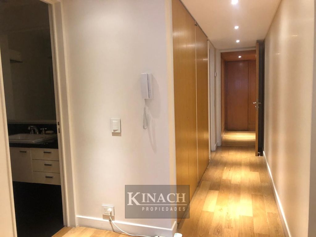 Impecable Piso, 3 Dorm. Mas Dependencia, Cochera Doble