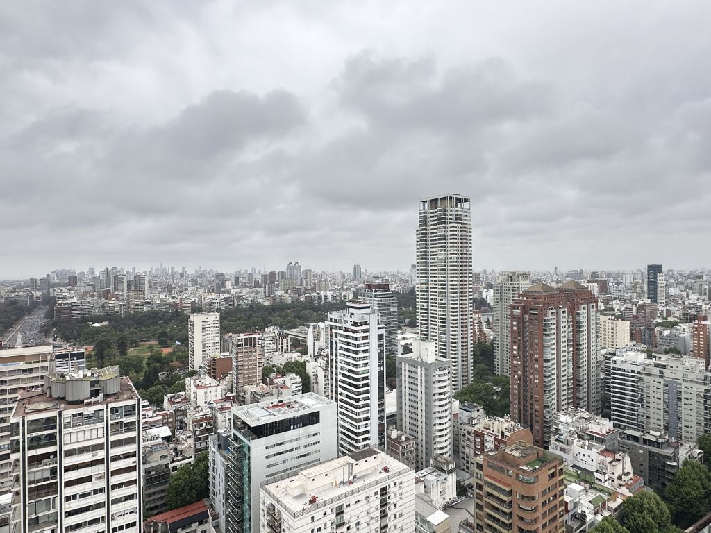 Venta Departamento en L' Avenue Libertador - Estudio Zaha Hadid